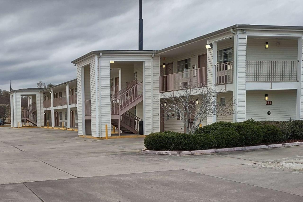 Carom Inn Denham Springs-Batonrouge ภายนอก รูปภาพ