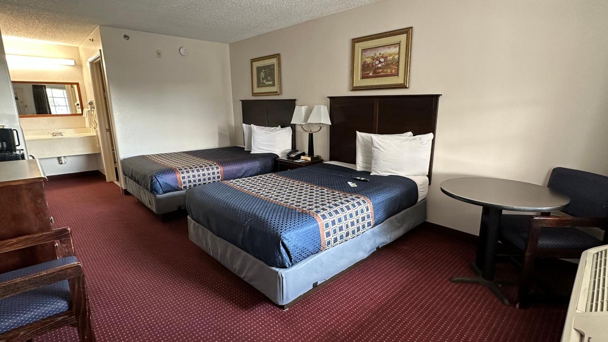 Carom Inn A Travelodge By Wyndham Denham Springs-Baton Rouge ภายนอก รูปภาพ