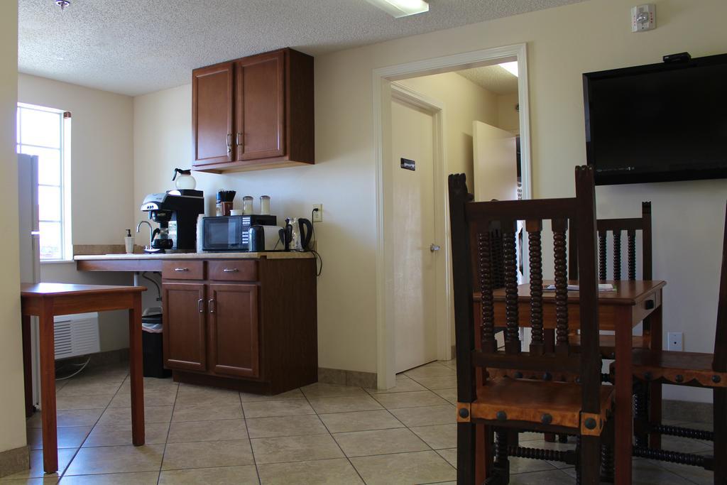 Carom Inn Denham Springs-Batonrouge ภายนอก รูปภาพ